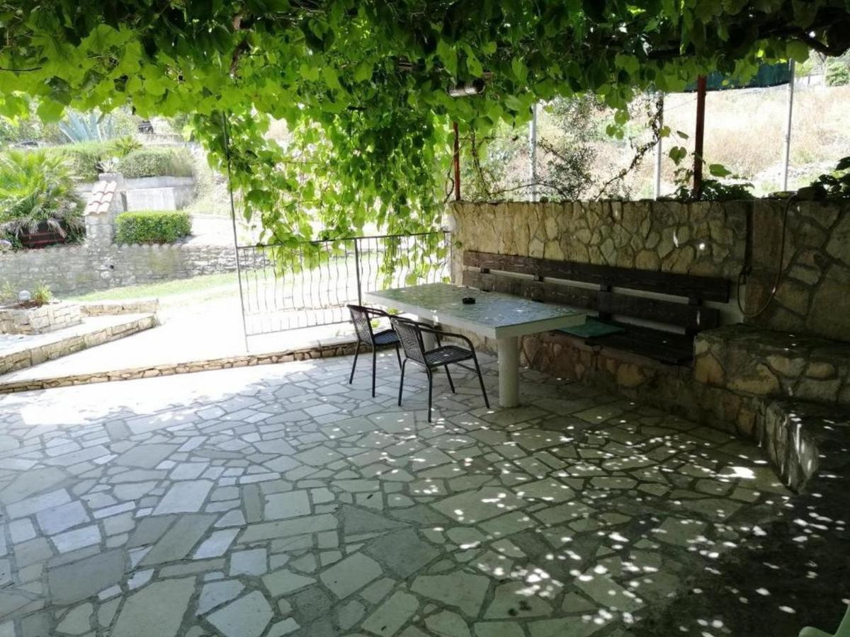 Apartments Katarina Vis Luaran gambar